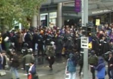 [Howard Zinn raw #80: Footage of a WTO protest in Seattle which turns violent]