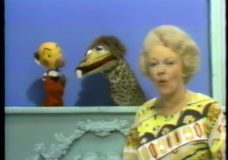 Kukla, Fran, and Ollie: Kukla discovers America