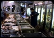 [Chicago Slices raw: Fish Market]